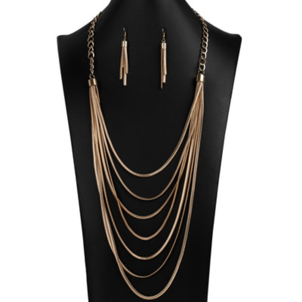 🛍️ Paparazzi Commanding 2020 Zi Collection Gold Necklace